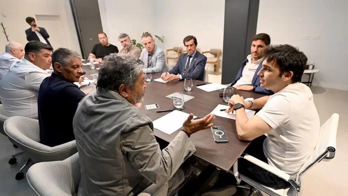 Reunión de los triunviros de la CGT junto a los gobernadores de Provincias Unidas
