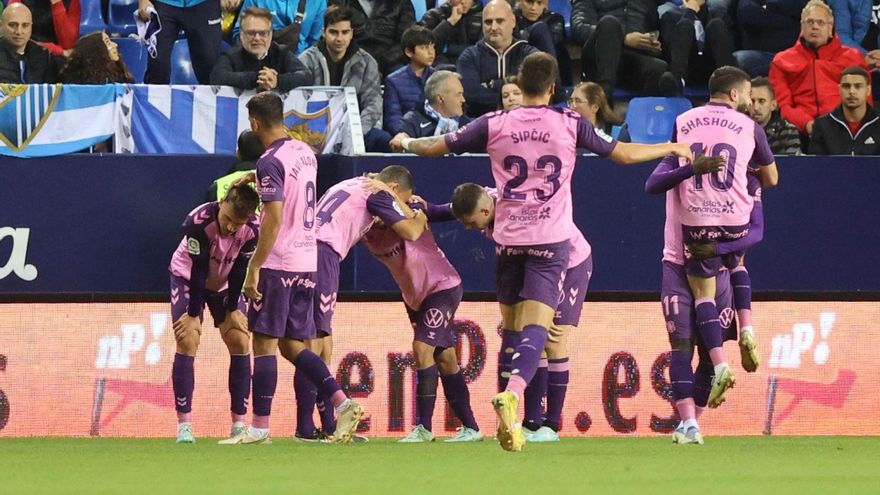 La magia de Shashoua solo da para un empate en Málaga
