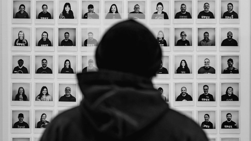 Descubren qué hace especiales a las personas que nunca olvidan una cara: “El superpoder está en sus ojos”