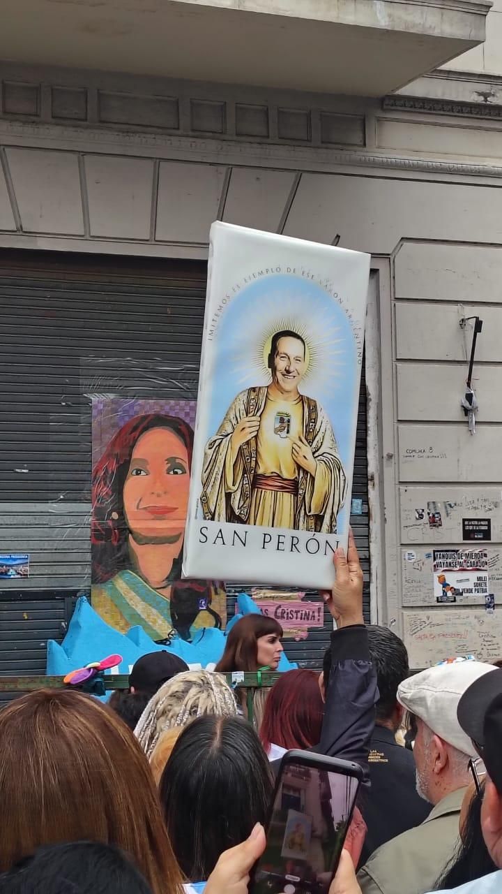En San José 1111 se concentró todo el arcoíris peronista.