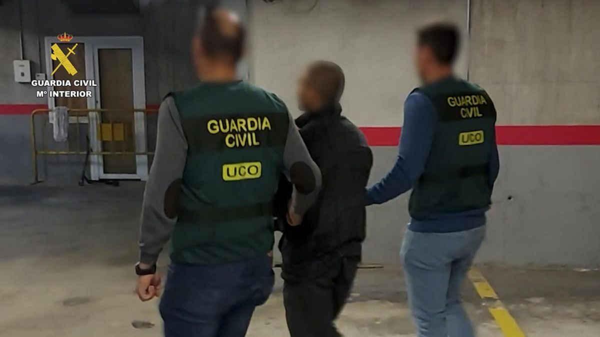 Golpe a la primera red en España de medicamentos prohibidos a deportistas
