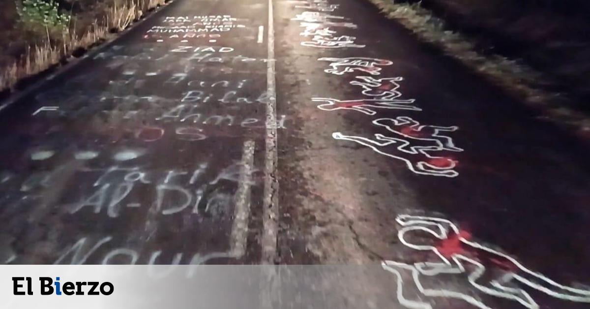 Una gran pintada con los nombres de niños gazatíes asesinados por Israel recibe a La Vuelta a España en El Bierzo
