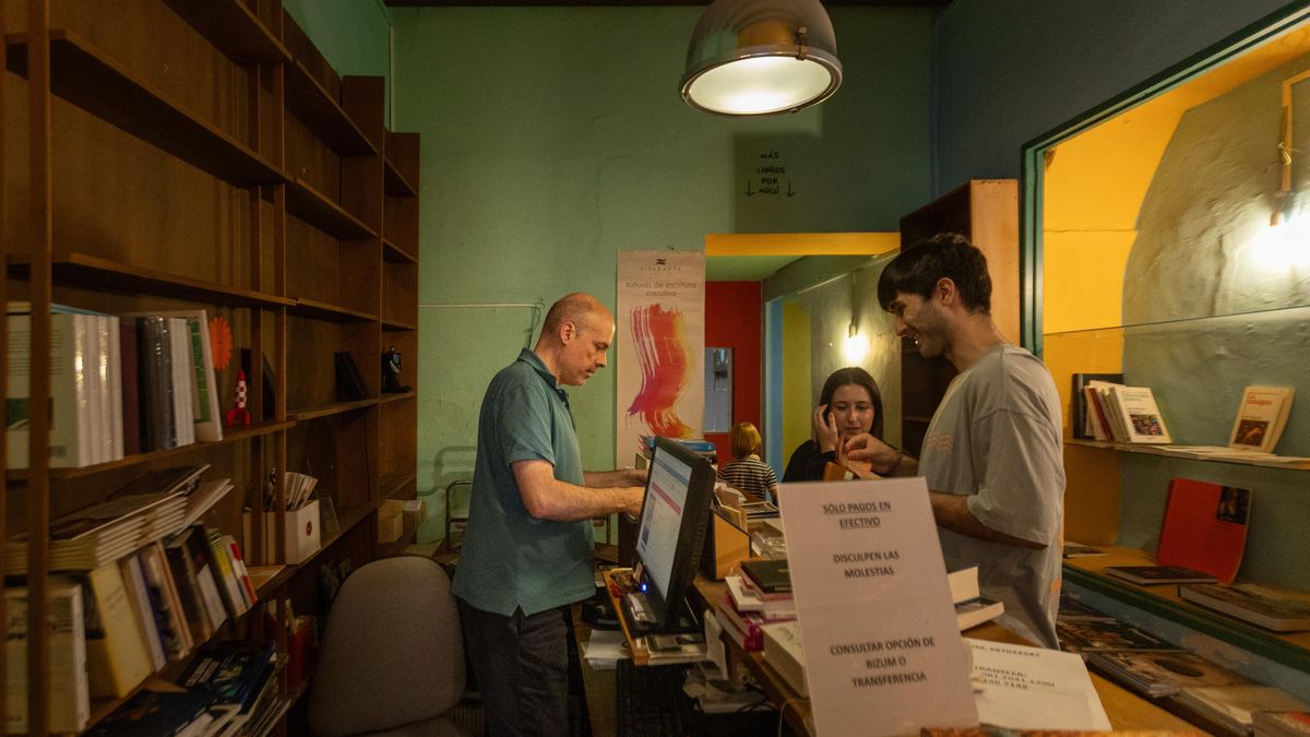Sergio González passarà a treballar a la llibreria de la Universitat de les Illes Balears