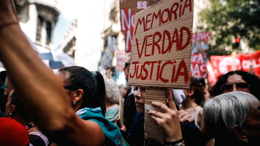 El Gobierno de Javier Milei niega la cifra de 30.000 desaparecidos durante la dictadura militar