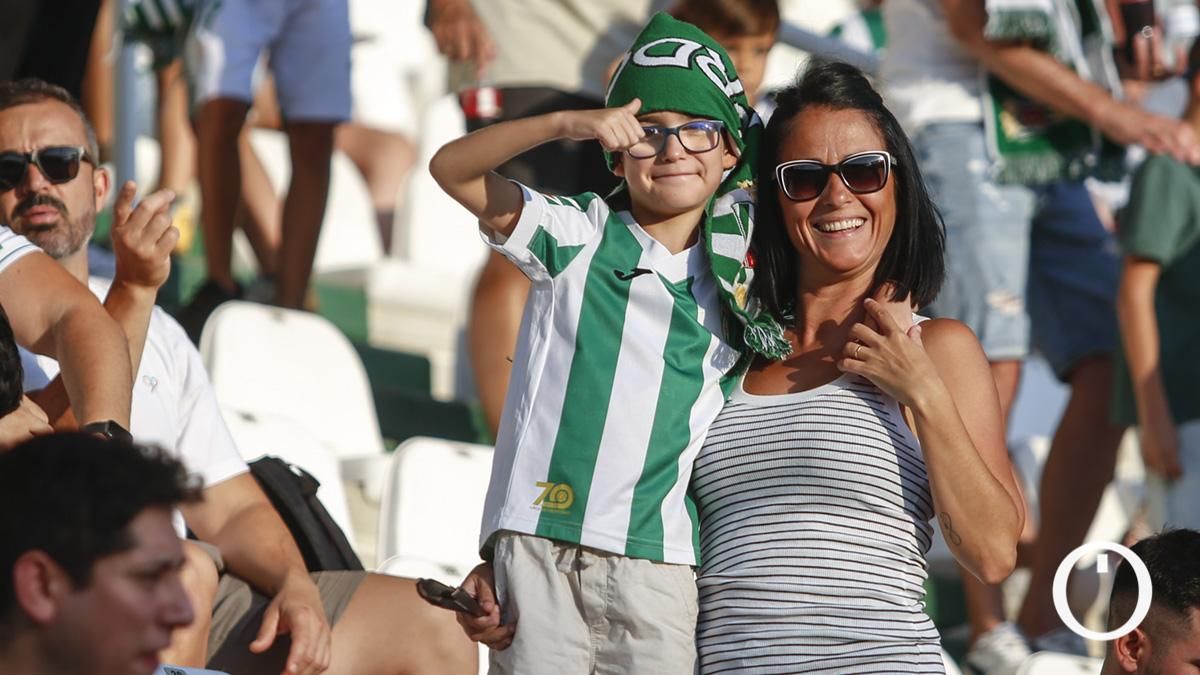 Grada Blanquiverde del Córdoba CF - Real Betis