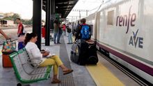 Renfe cancela 707 trenes este miércoles ante los paros convocados por CGT en plenas vacaciones