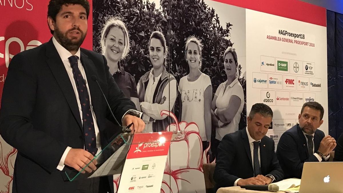 El presidente de Murcia reivindica el Pacto Nacional del Agua y espera un "pronto posicionamiento" del Gobierno central