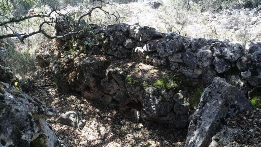 Restos del puesto de mando de la división 17 del Ejército republicano en la zona de Gajanejos