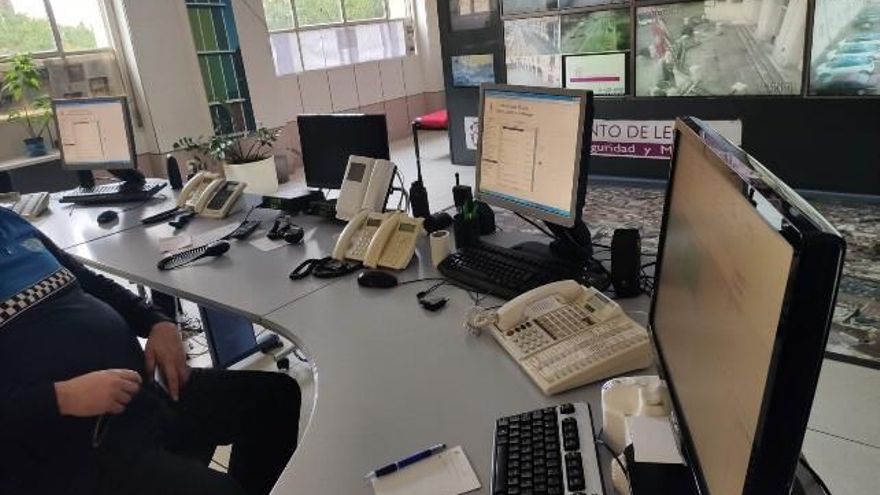 Centro de control de la Policía Local en el CHF.