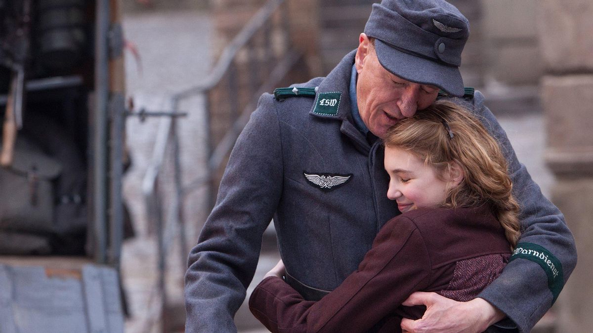 Fotograma de la adaptación cinematográfica de 'La ladrona de libros'