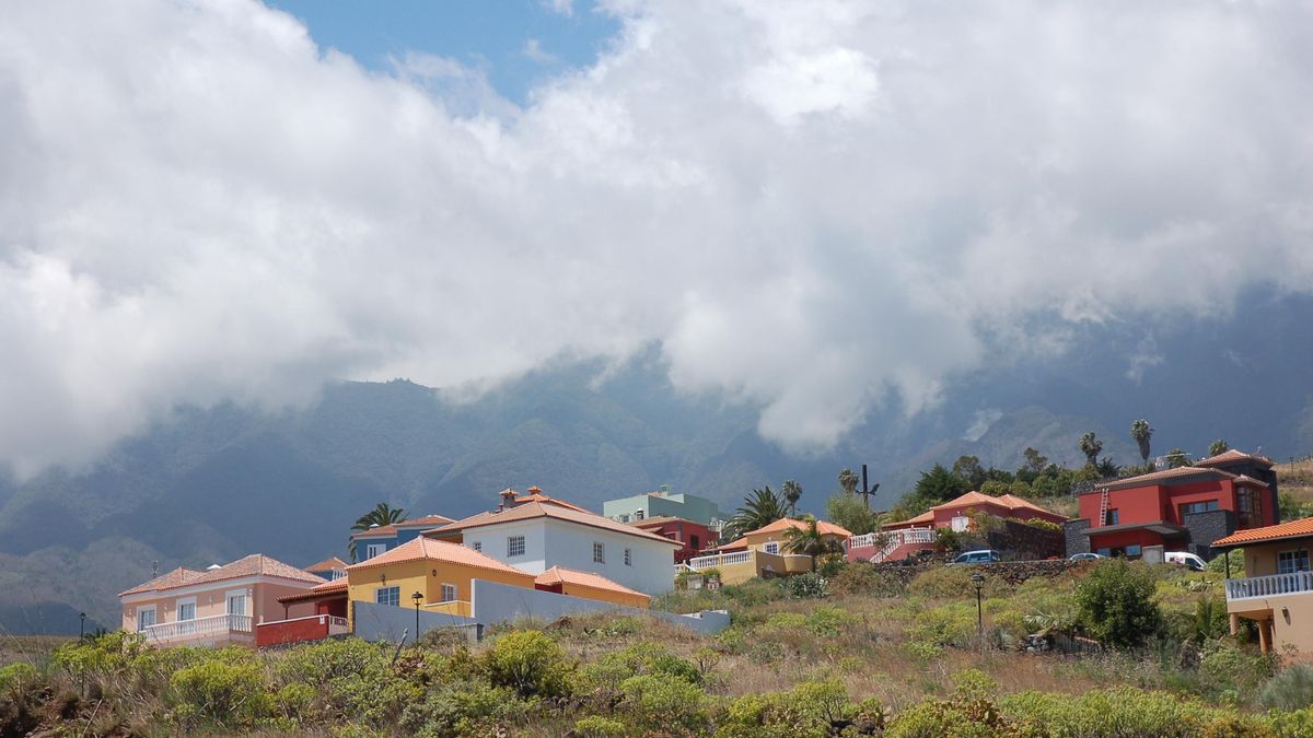 Nuboso en el norte y este La Palma.