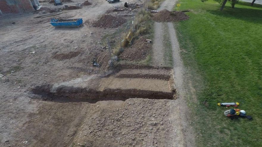 Aparece un nuevo tramo de la Calzada Romana del Ebro en La Estrella