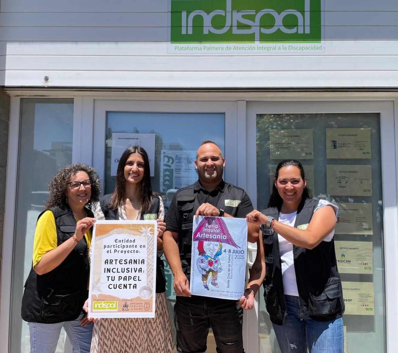 Entidades de Indispal expondrán sus trabajos en la 36 Feria Insular de Artesanía por segundo año consecutivo.