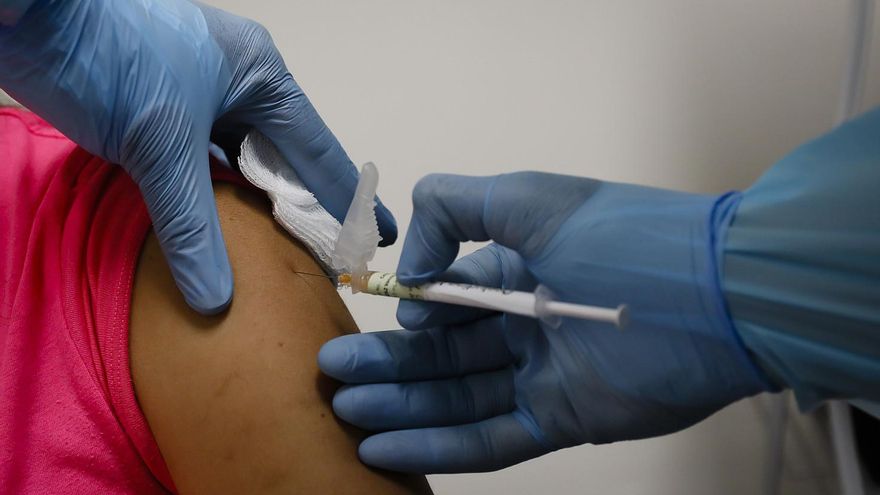 Si seguimos a este ritmo 67 países sólo podrán vacunar a una de cada tres personas