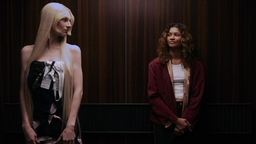 Jules y Rue, en el capítulo 2 de la temporada 3 de 'Euphoria'