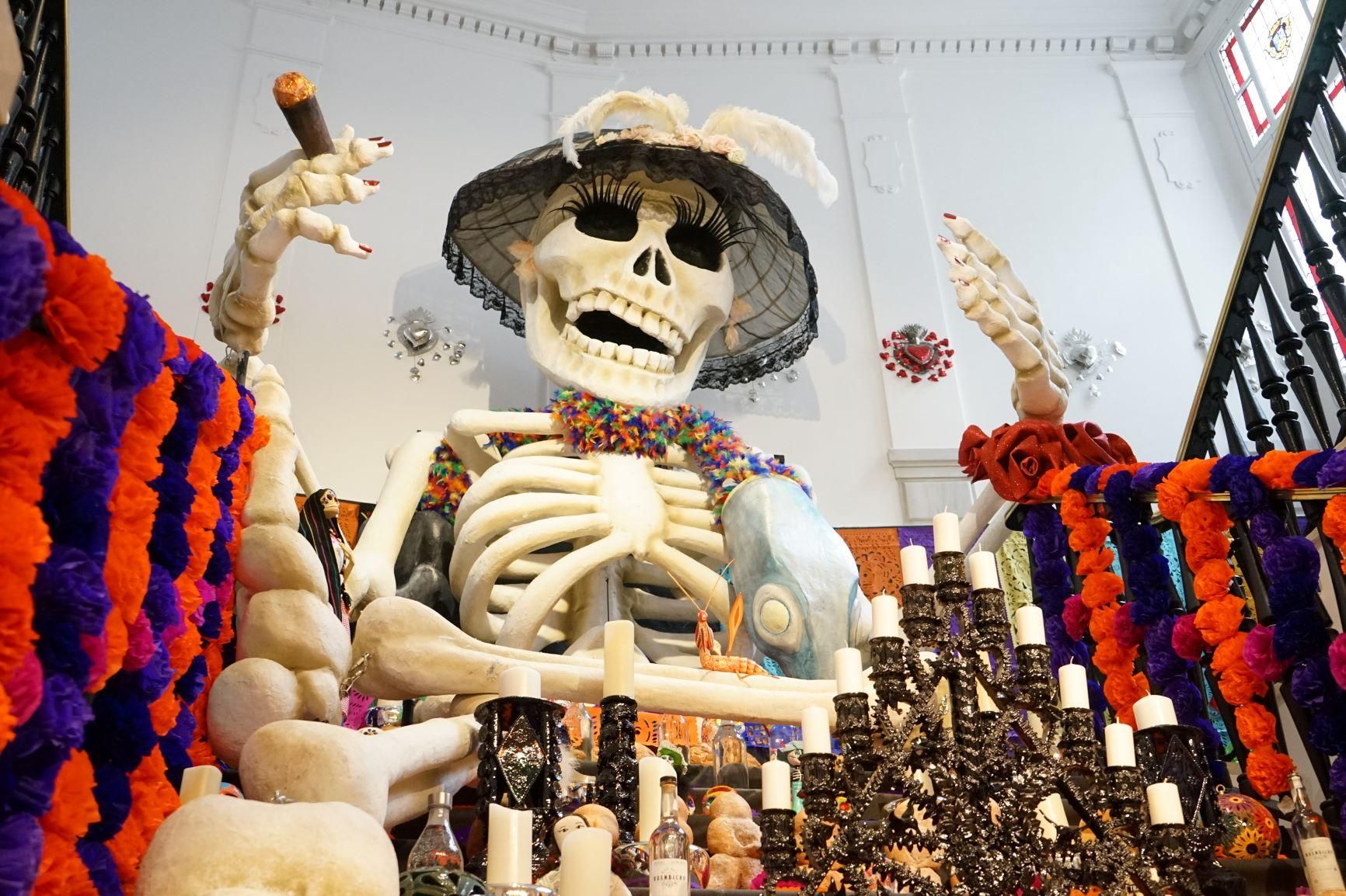Altar de Muertos Casa México 2019 - Vista escultura principal