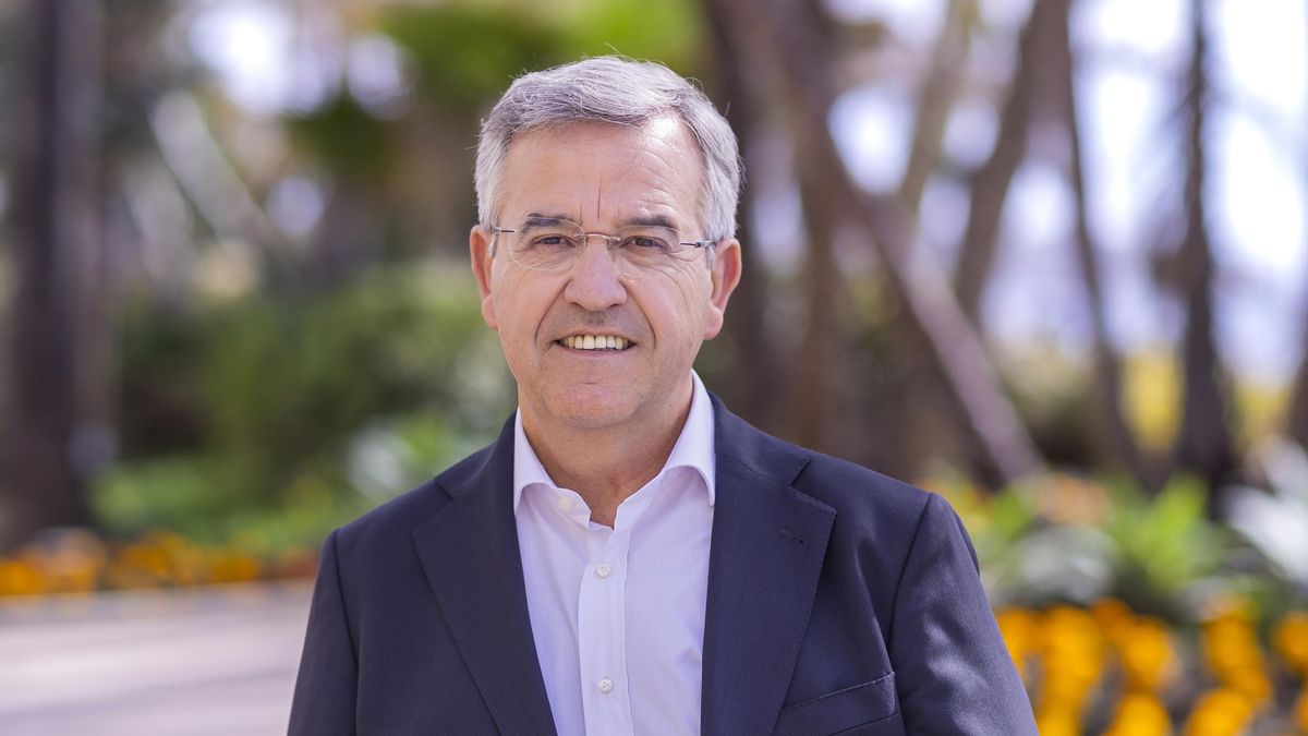 Archivo - El alcalde del municipio malagueño de Estepona por el PP, José María García Urbano, en una imagen de archivo.