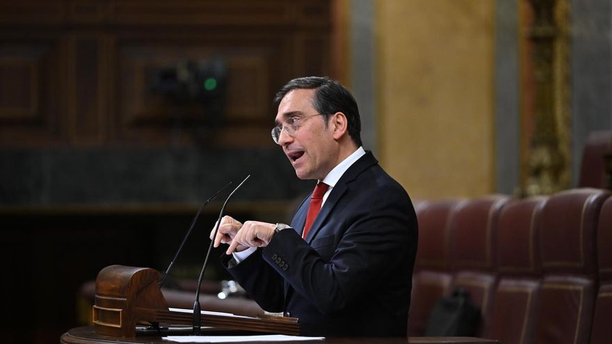 El ministro de Asuntos Exteriores, José Manuel Albares, comparece en el Congreso de los Diputados