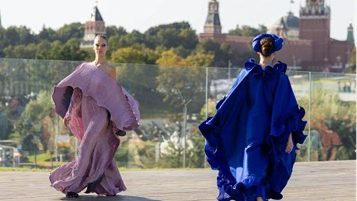 Bibire International part of the noir collective show (USA) en la Moscow Fashion Week