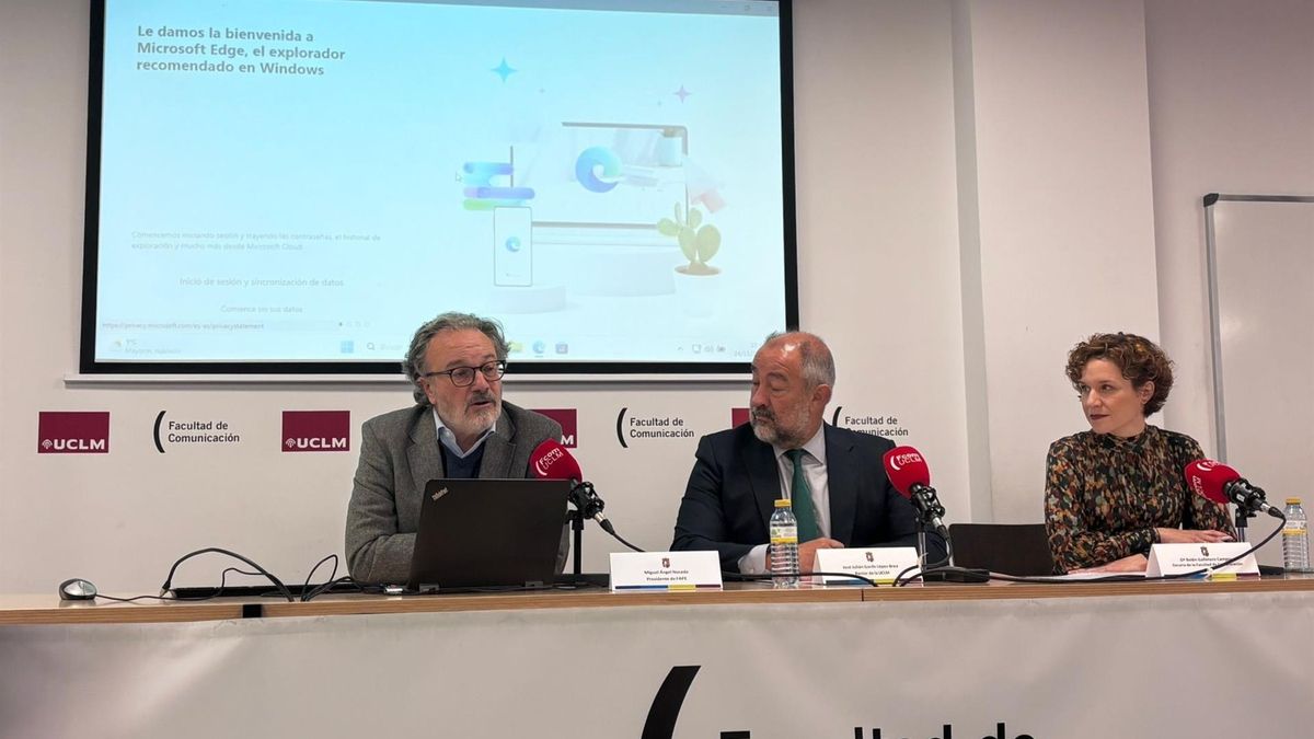 "Las redes sociales no son periodismo", asegura el presidente de la Federación de Asociaciones de Periodistas de España