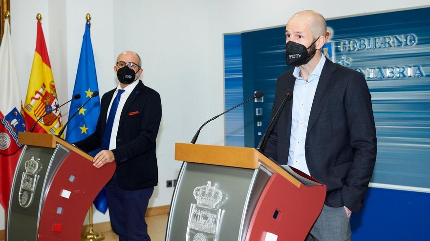 El consejero de Sanidad y el director general de Salud Pública, Miguel Rodríguez y Reinhard Wallmann, respectivamente