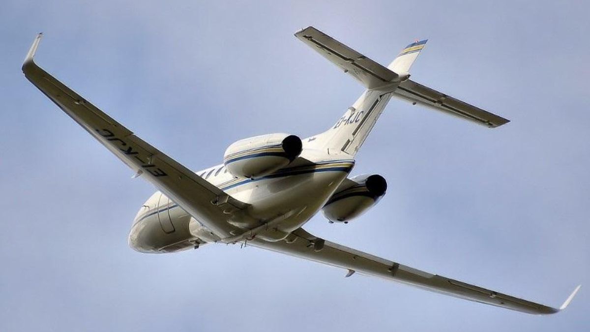 Ibiza y Palma lideran el tráfico de jets en España: "Los ricos son los principales causantes de la crisis climática"