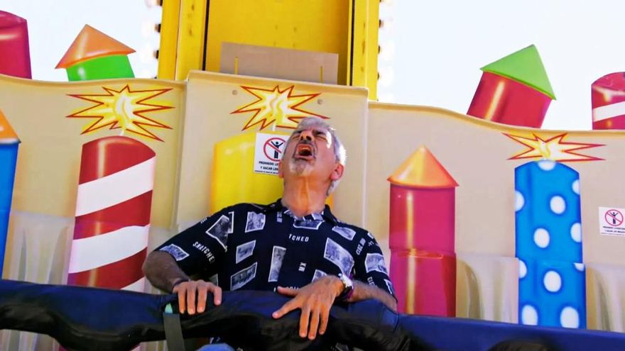 Carlos Sobera sufrió para superar su miedo a la caída libre, pese a la ayuda de su mujer y recurrir a la zona infantil