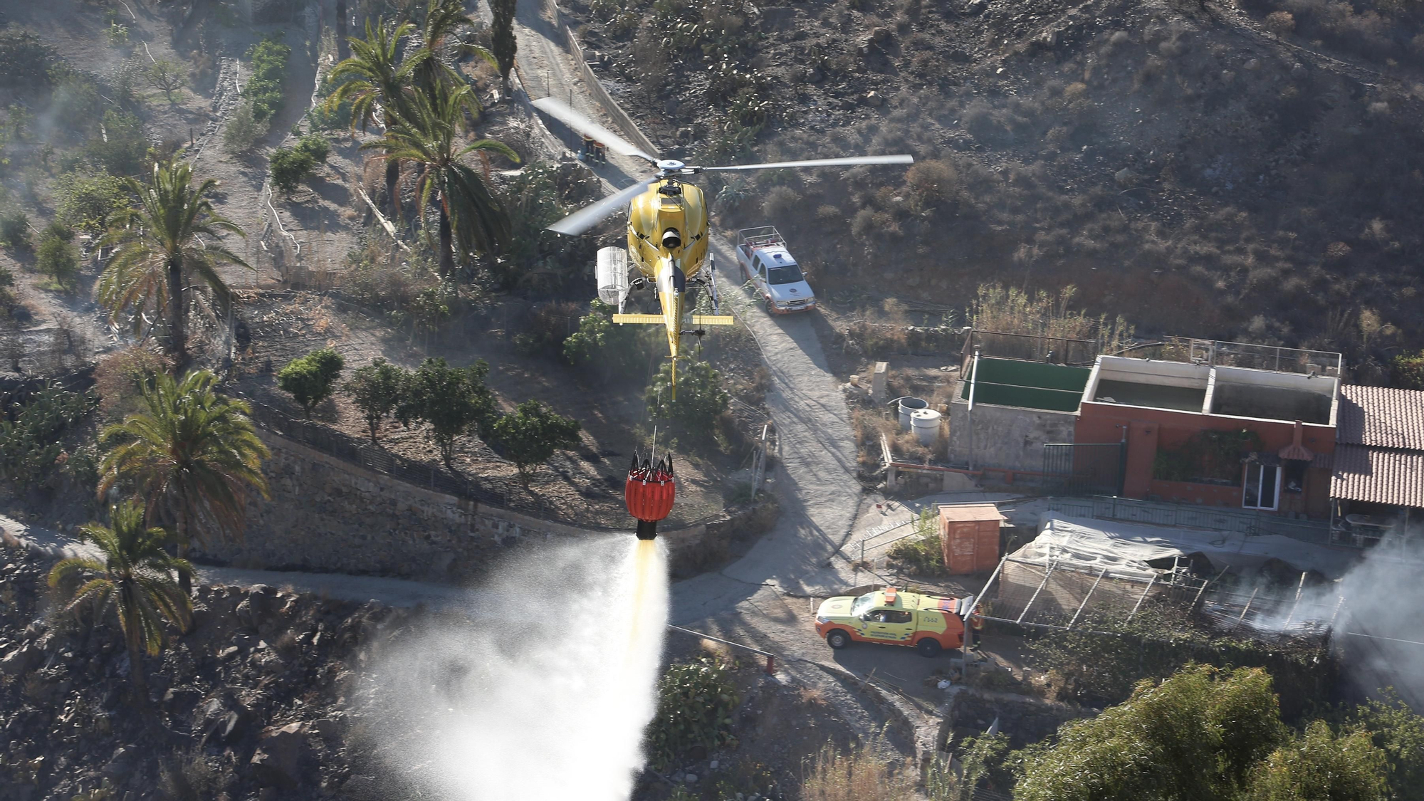 El incendio de Fataga del pasado sábado, en imágenes