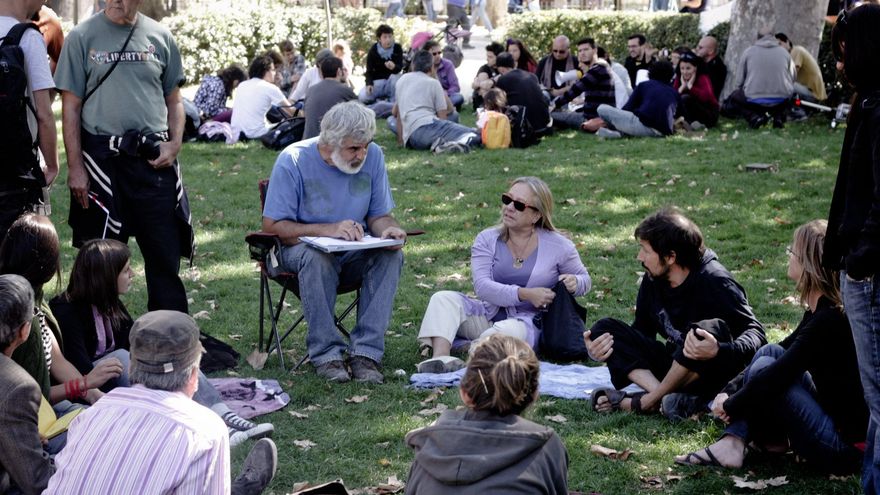Reunión preparatoria de las manifestaciones del 15-O
