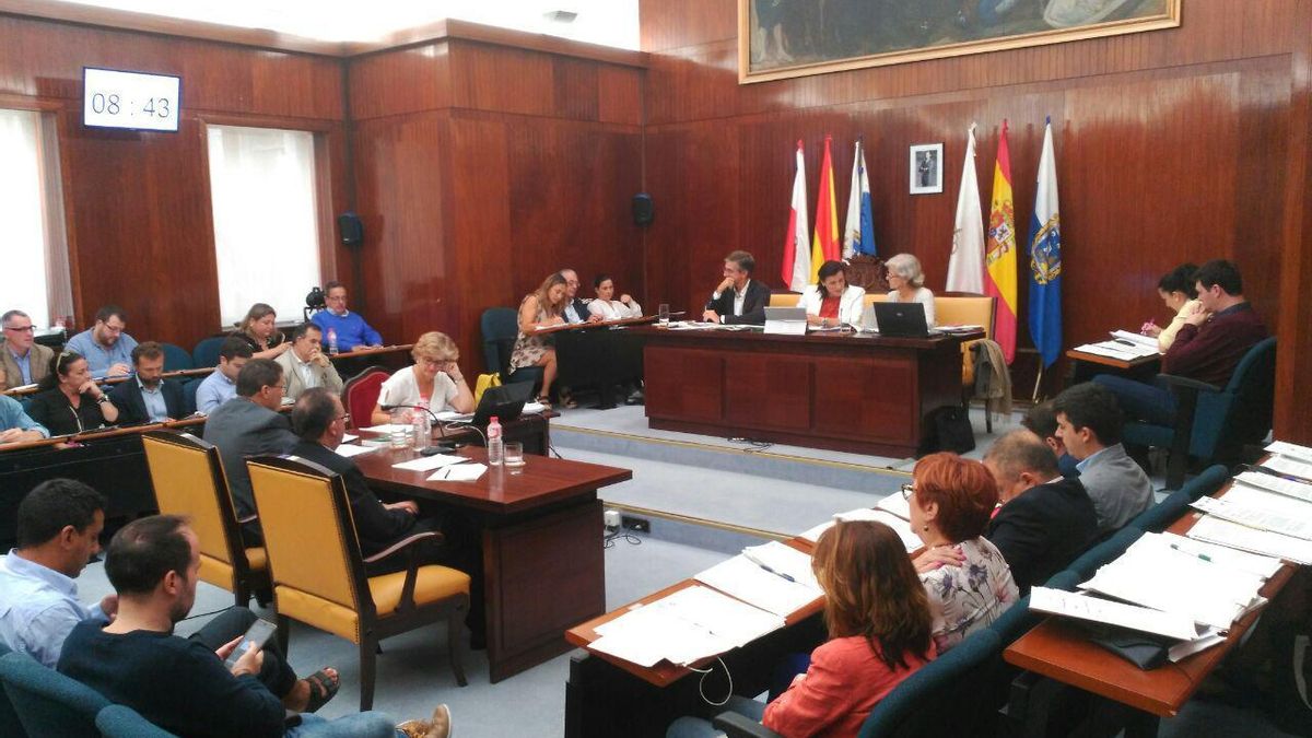 Pleno del Ayuntamiento de Santander | RUBÉN ALONSO
