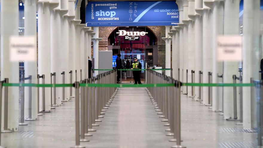 El hundimiento del tráfico por el eurotúnel sigue en febrero con el Brexit