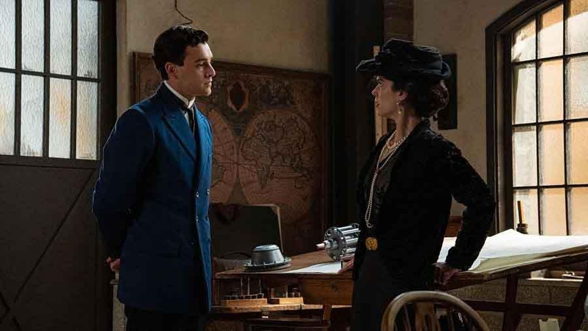 Curro arrincona a Esmeralda en palacio de 'La Promesa'