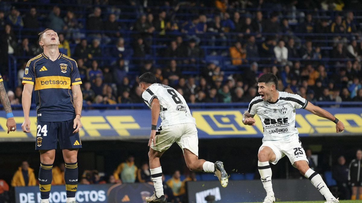 Boca Juniors y Central Córdoba de Santiago del Estero empataron 2-2 en La Bombonera