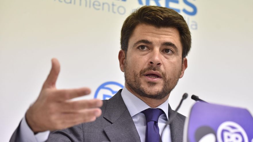 El PP empieza a desenredar su madeja en Sevilla con el adiós definitivo de su portavoz en el Ayuntamiento