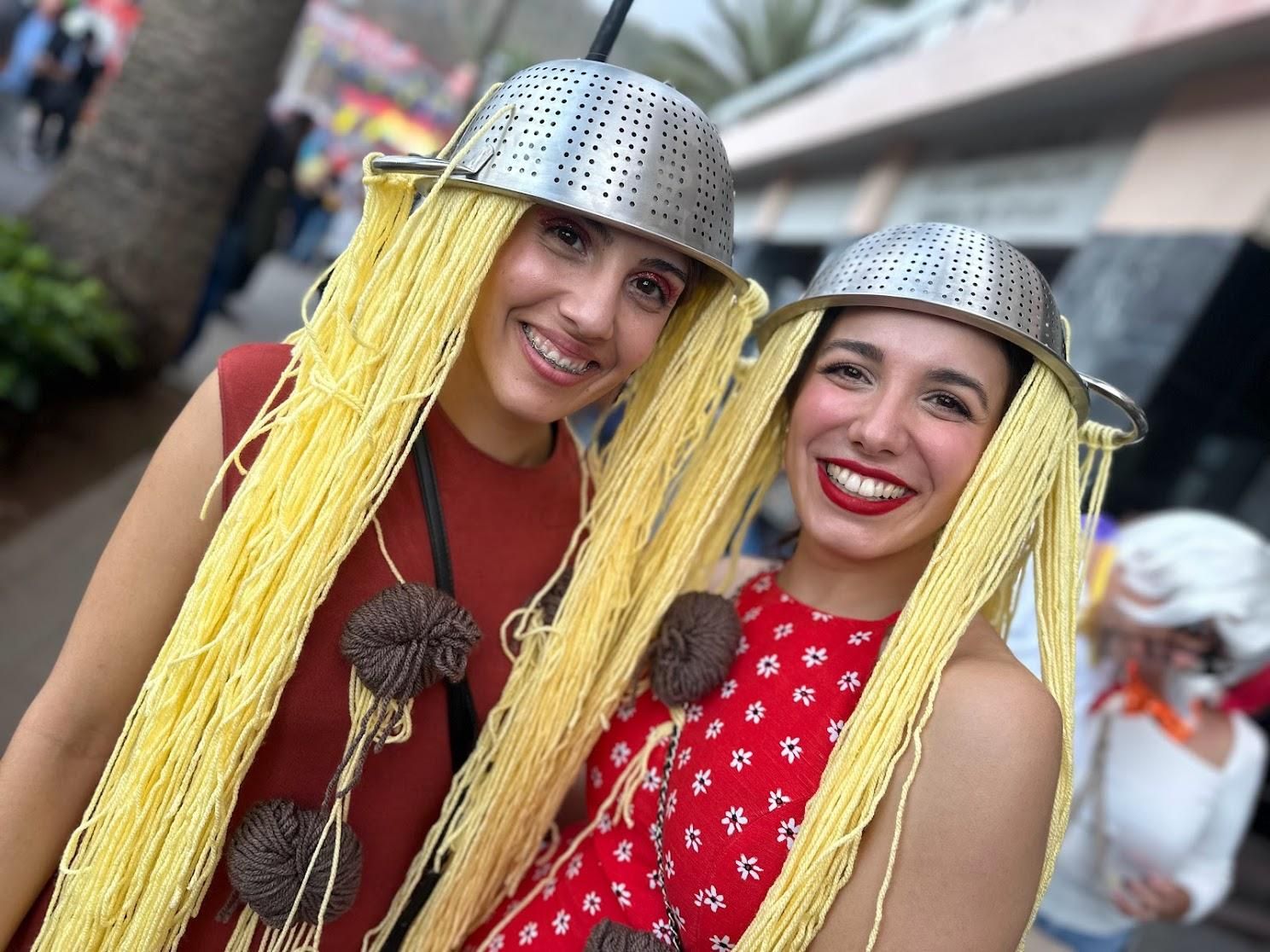 Originalidad e imaginación en el diseño de pelucas.