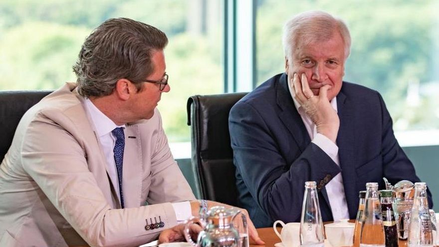Baviera aplica por su cuenta la "línea dura" antimigración de Seehofer