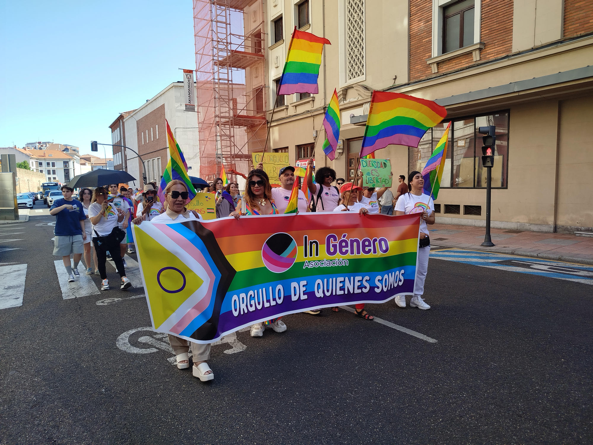 León celebró el Orgullo LGTBIQ+ con calor y mucha reivindicación