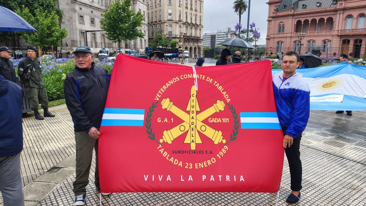Manifestantes pidieron la liberación de los "héroes que salvaron al país del comunismo"
