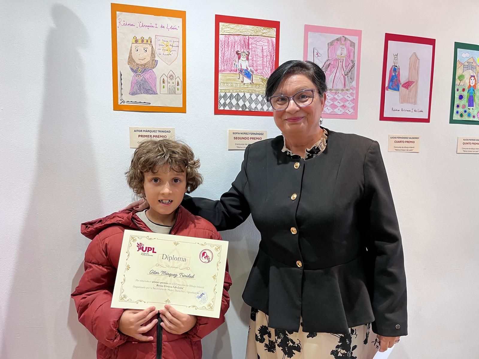 Aitor Márquez, de ocho años, ganador del concurso de dibujo de la reina Urraca I de León.