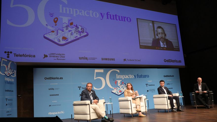 Participantes en la mesa 'Cómo nos cambiará la vida el 5G'