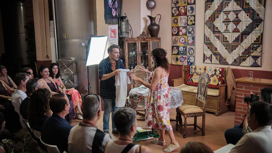 El festival de microteatro que convierte las bodegas en escenario en un pueblo de La Rioja