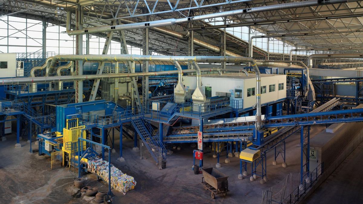 La gestora de basuras de València paga 22 millones en indemnizaciones a la UTE de las mordidas al cuñado de Rita Barberá