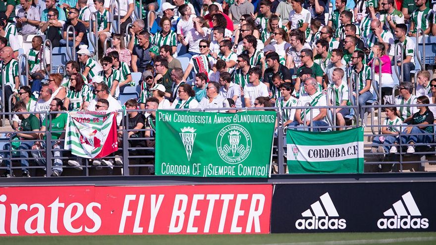 La afición del Córdoba CF prepara su primera salida: precios y formas