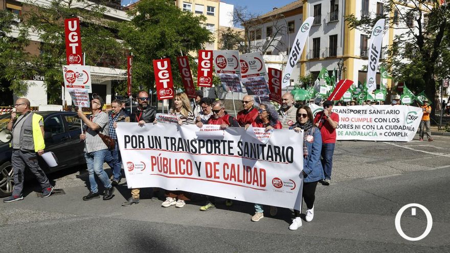 Los trabajadores del transporte sanitario de Córdoba reclaman mejoras laborales y en el servicio