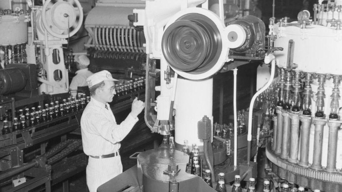 Una de las fábricas de Coca Cola en enero de 1941.