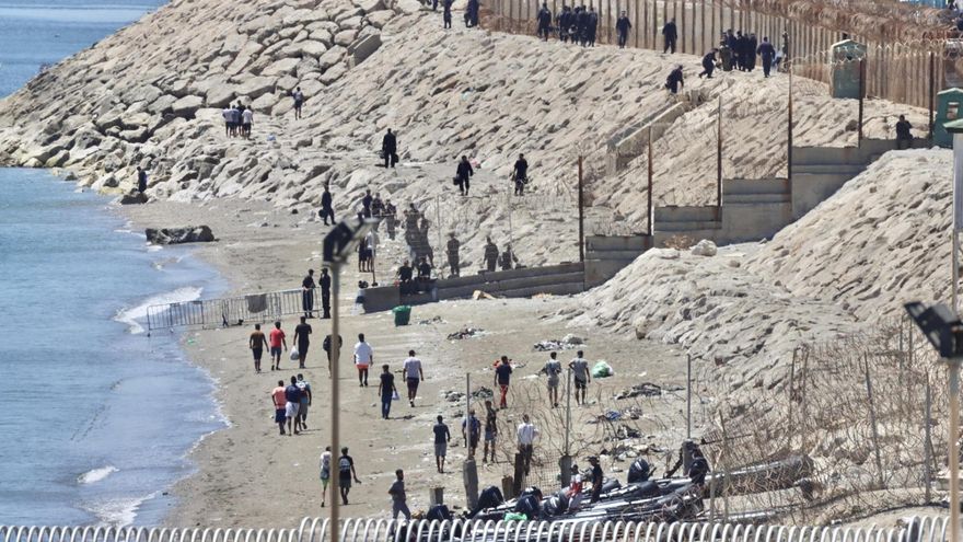Marruecos asegura que ha reforzado los controles ante las convocatorias en redes sociales para otro cruce a Ceuta