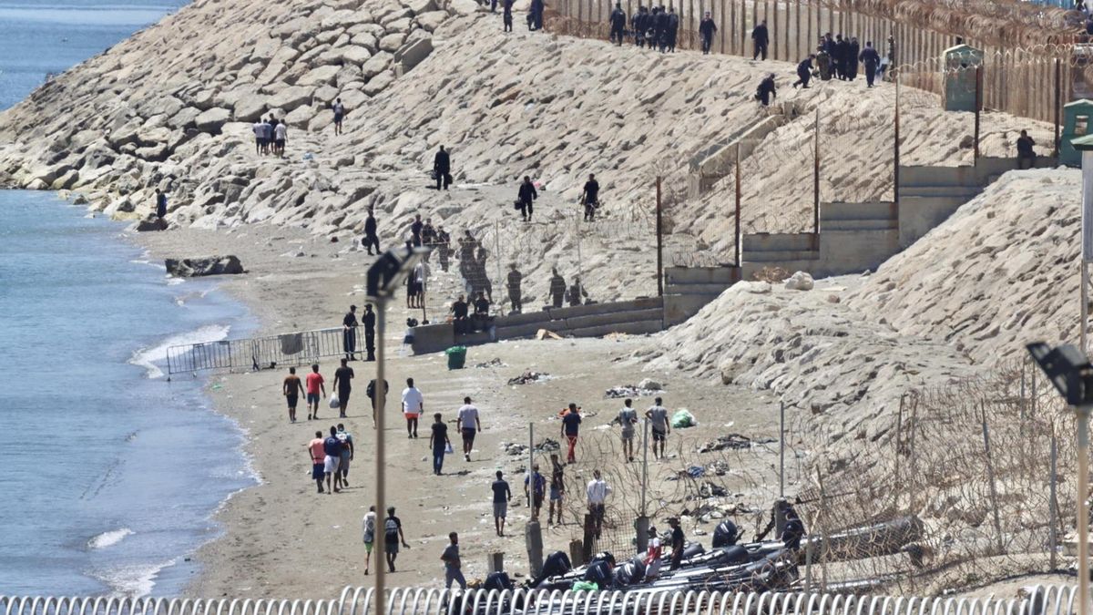 Marruecos asegura que ha reforzado los controles ante las convocatorias en redes sociales para otro cruce a Ceuta