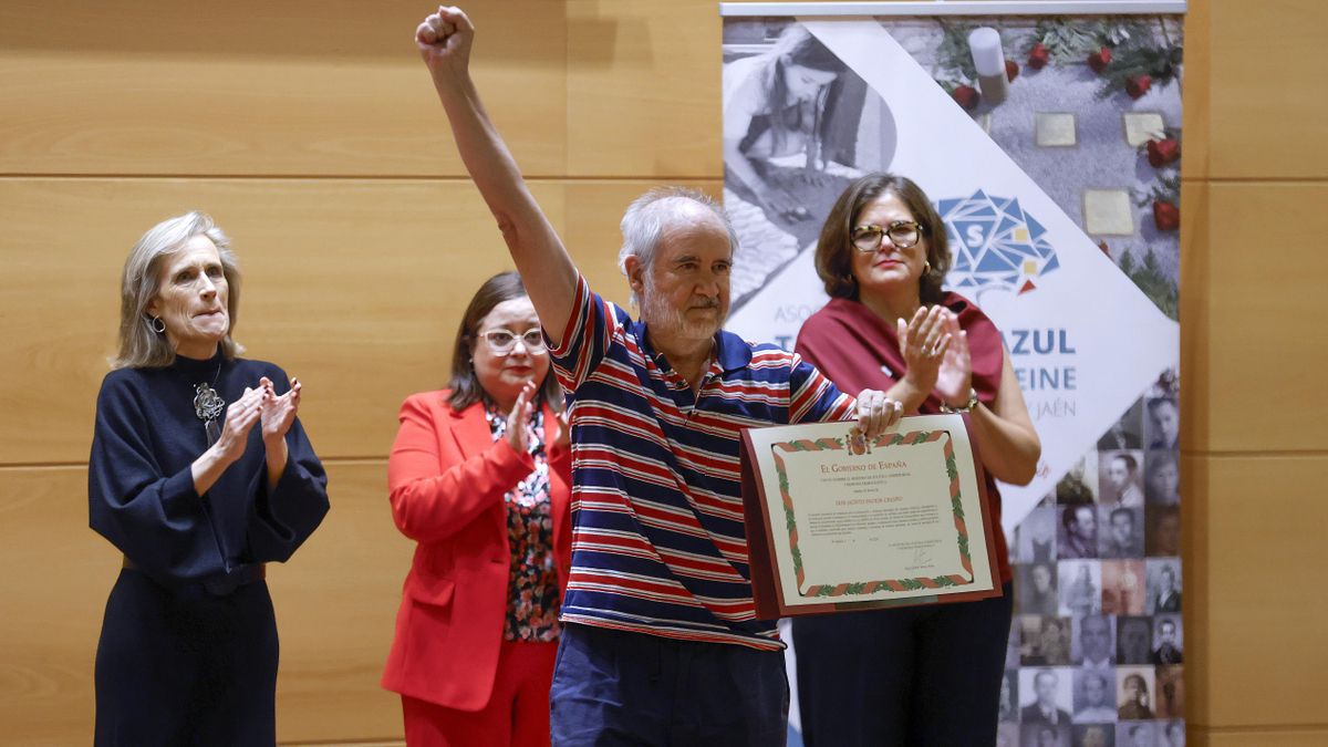 Acto de reconocimiento y reparación a represaliados por el franquismo y deportados a campos nazis