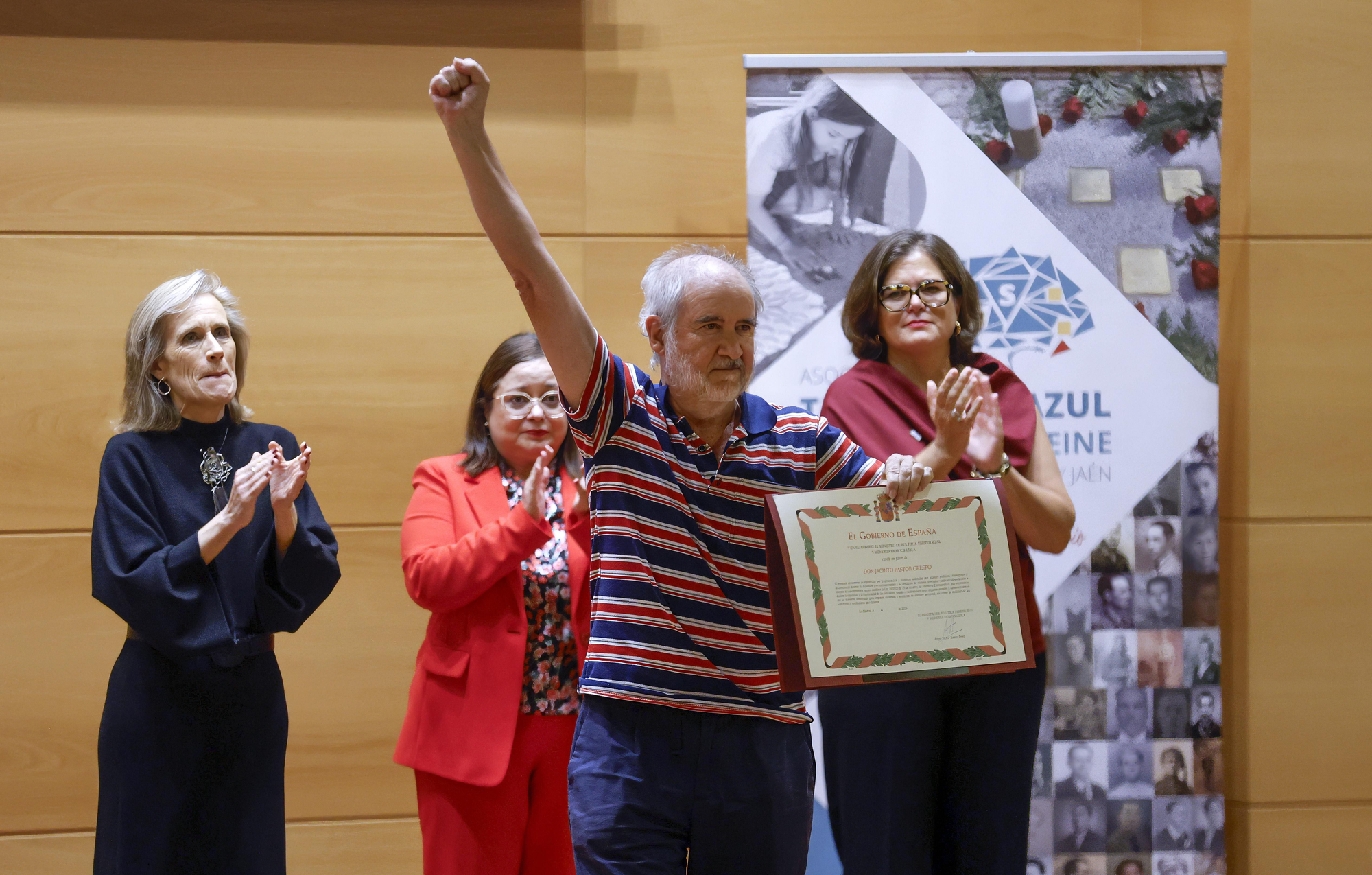Acto de reconocimiento y reparación a represaliados por el franquismo y deportados a campos nazis