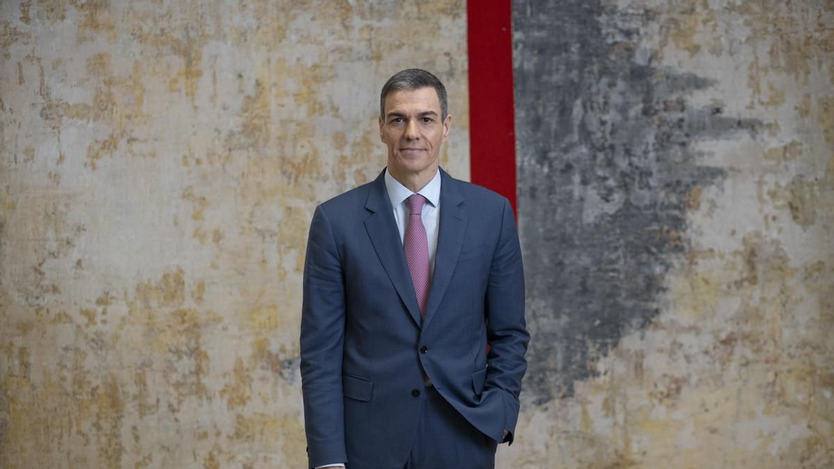 El presidente del Gobierno, Pedro Sánchez, durante la entrevista a elDiario.es